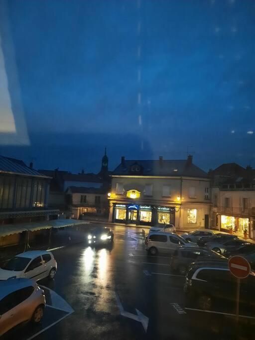 Les Halles Chaumont  Exterior photo
